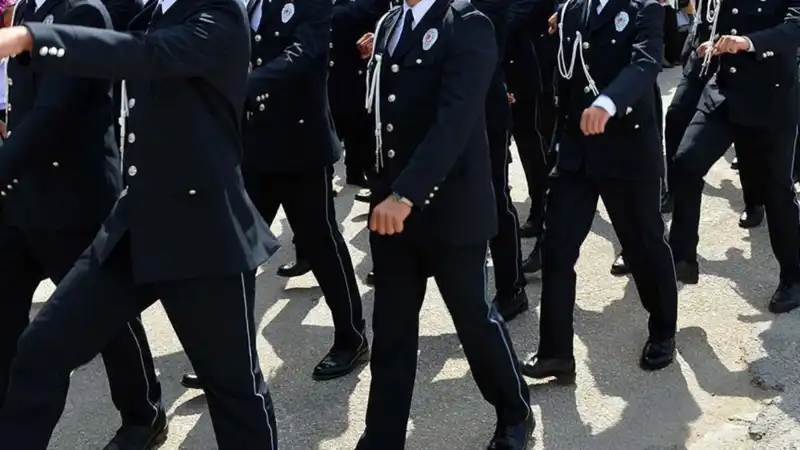 Türkiye'deki Polis Meslek Yüksekokullarına 2 Bin 500 Yeni Öğrenci Alımı Yapılacak!