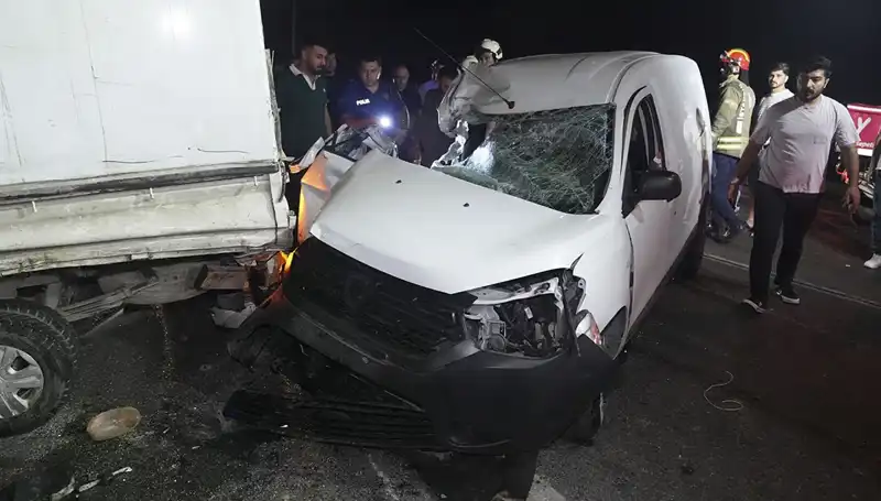 İstanbul'da Korkunç Kaza: 3 Kişi Yaralandı!