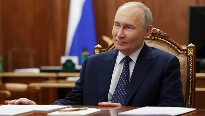 Putin, Çin ile Uzayda Görkemli Projeler Hedefliyor