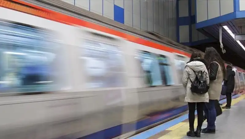 İstanbul'da 1 Mayıs İçin Ulaşım Tedbirleri Kaldı mı? Metro ve Metrobüs Durumları Nedir?