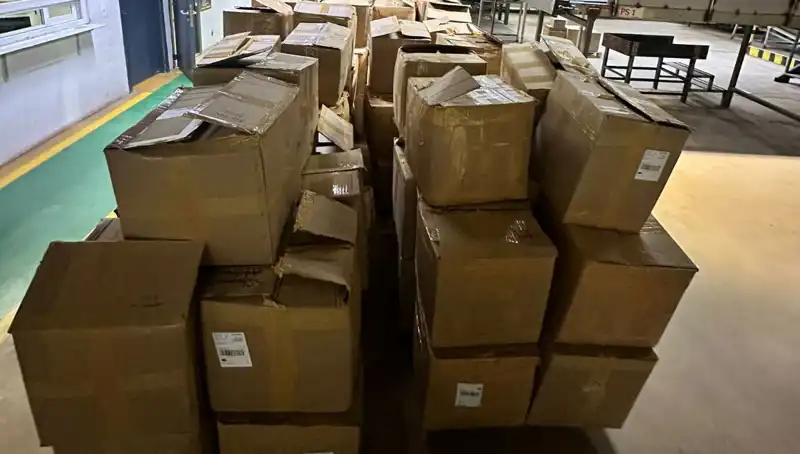 Kargo Şirketinin Deposunda Dev Kaçak Tütün Operasyonu Gerçekleşti!
