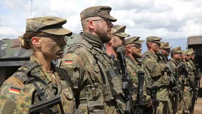 Almanya, Rusya Sınırına Asker Sevk Ediyor: Stratejik Gelişmeler