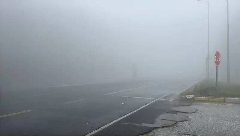 Bolu Dağı'nda Sis Etkisi: Görüş Mesafesi Düşüyor!
