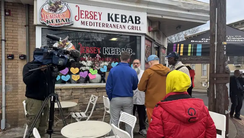 Türk Aile, Yeşil Kart Beklerken Trump Yönetimi'nin Kurbanı Oldu