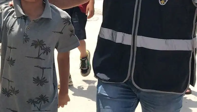 Türkiye'de 612 Bin 651 Çocuk Suça Sürtüldü: Nedenleri ve Çözüm Önerileri