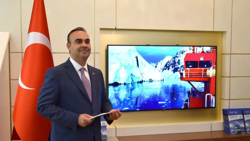 Türkiye, Antarktika'da Türk Bilim Üssü Kurmak Üzere İlk Adımlarını Attı