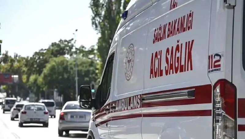 Mangalda Pul Biber Yakan Vatandaş, Apartman Tahliye Edildi