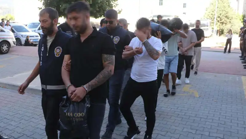 Sahte Eskort İlanları ile 12 Milyon Lira Dolandırıcılık Skandalı