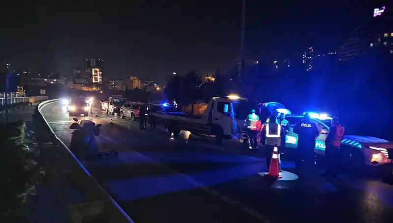 TEM Otoyolu’nda Şok Edici Kaza: Metrelerce Sürüklenen Adam Neden Yattı?