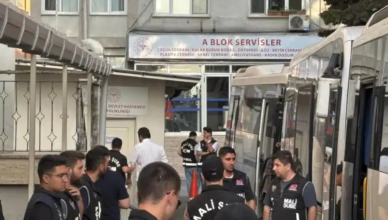 İstanbul'da İETT Soruşturması Genişliyor: 25 Şüpheli Adliyeye Sevk Edildi